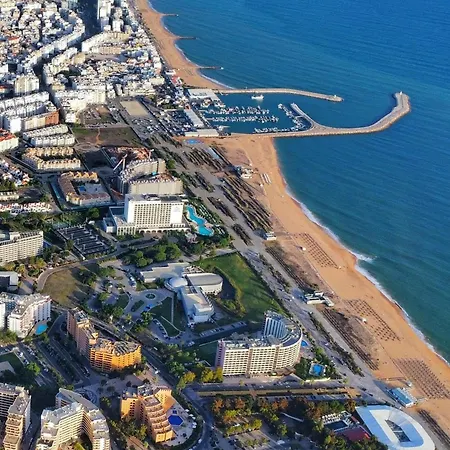 5 Min A Pe Da Praia, Com Terraco Ao Sol, No 1º Andar Lejlighed Quarteira