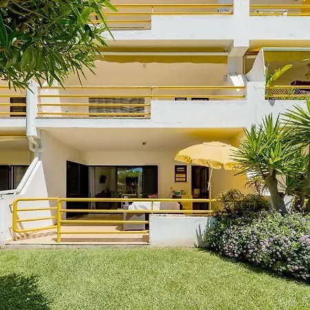 5 Min A Pe Da Praia, Com Terraco Ao Sol, No 1º Andar