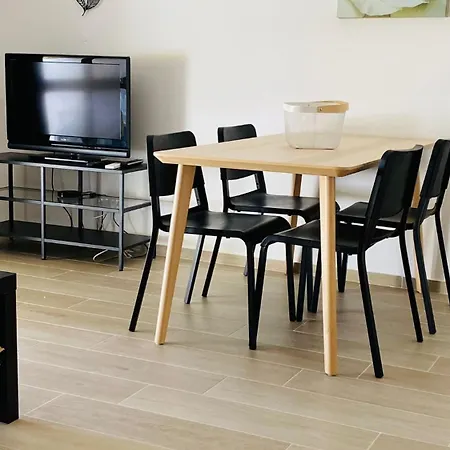 5 Min A Pe Da Praia, Com Terraco Ao Sol, No 1º Andar Lejlighed Quarteira